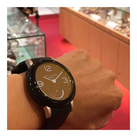 marc jacobs 広島
